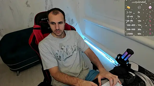 Raamoss online show from December 11, 2024, 5:00 am