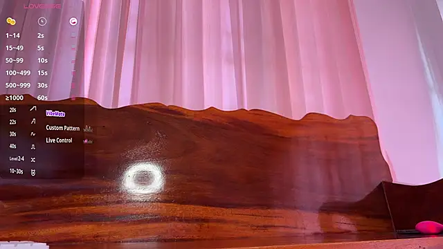 Raamoss online show from December 4, 2025, 5:28 am