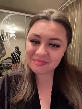 Snapshot of Sara_Slow chatting on December 11, 2024, 8:39 pm Sara Slow online show from December 11, 2024, 8:39 pm