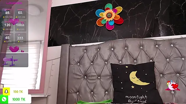 LAILAGUMMY online show from November 19, 2025, 2:17 pm