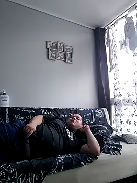 terre0804 online show from December 13, 2025, 11:10 pm