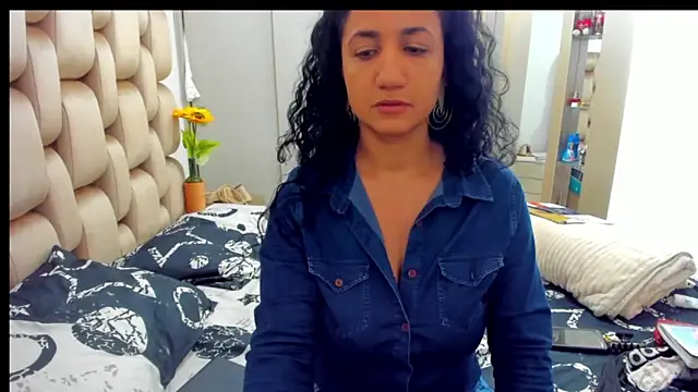 alaskmiller1 online show from March 4, 2025, 9:32 pm