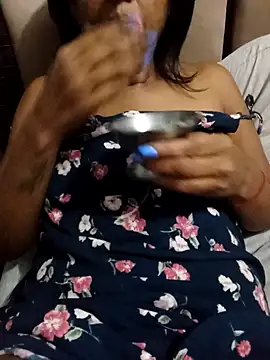 Mahi4luv online show from March 31, 2026, 10:43 pm