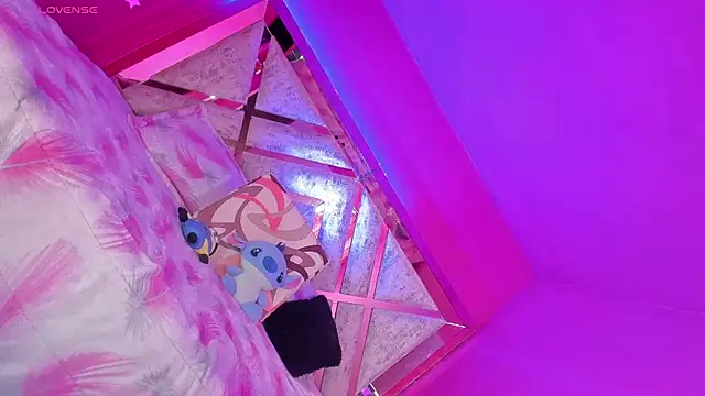 anapuala sexxx online show from January 31, 2025, 12:51 pm