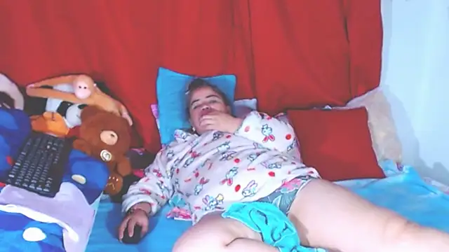 estrellita fugaz16x online show from November 5, 2025, 3:17 am