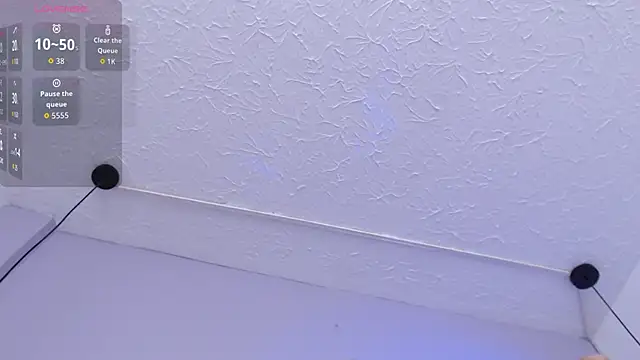 BeckyAnders online show from September 18, 2025, 4:53 pm