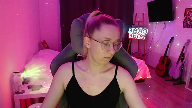 AnabelFrel online show from December 19, 2024, 12:45 am