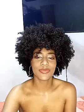 thaimy  online show from October 8, 2025, 12:08 am