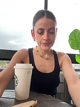 alana15 online show from February 6, 2026, 8:34 pm