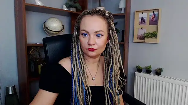 Snapshot of KayaMagic chatting on January 7, 2025, 5:09 pm KayaMagic online show from January 7, 2025, 5:09 pm