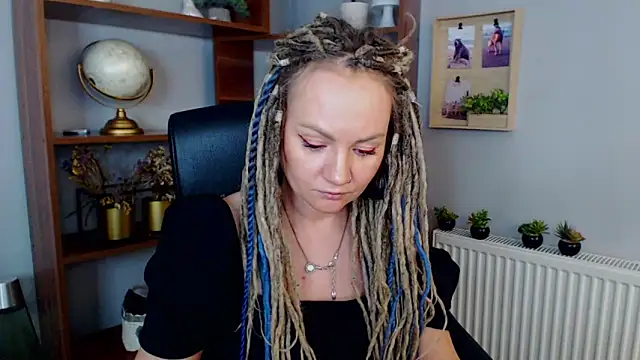 Snapshot of KayaMagic chatting on January 30, 2025, 3:19 pm KayaMagic online show from January 30, 2025, 3:19 pm