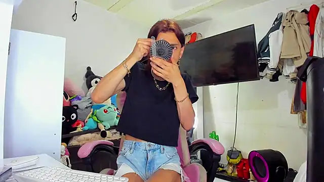 Lawrncesofiets online show from October 29, 2025, 7:37 pm