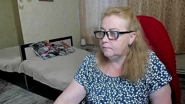 Frau Marta online show from June 5, 2026, 1:56 am
