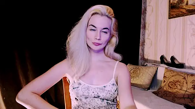 xxxcharismaaa online show from November 24, 2025, 5:45 pm