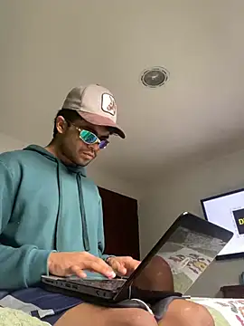 pinedasex777 online show from January 30, 2025, 8:31 pm