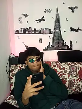 pinedasex777 online show from March 8, 2025, 1:06 am