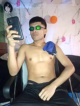 pinedasex777 online show from October 10, 2025, 10:36 am