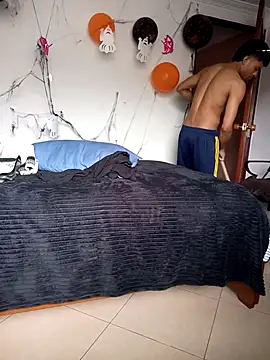 pinedasex777 online show from October 14, 2025, 12:28 pm