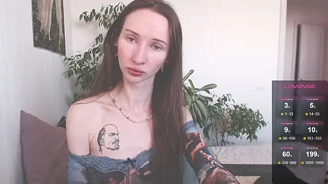 Arwen-elf online show from May 5, 2026, 8:33 am
