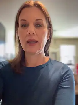 MaiseKnox online show from April 11, 2026, 6:01 pm