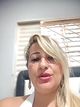 vivifernades online show from February 11, 2026, 1:38 pm