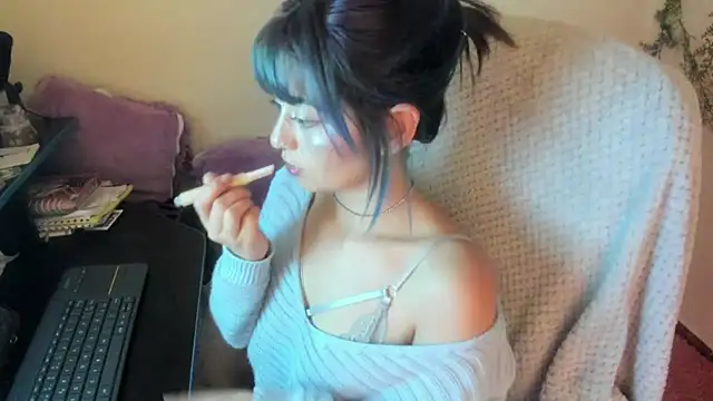 Sammysammy  online show from November 23, 2025, 7:41 am