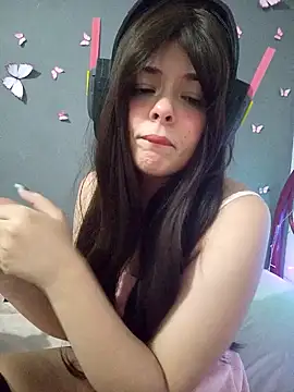 Snapshot of NinaSweet2 chatting on January 11, 2025, 3:34 am NinaSweet2 online show from January 11, 2025, 3:34 am