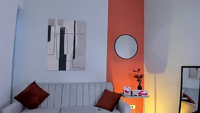 GraceElizabeth  online show from November 13, 2025, 8:30 pm