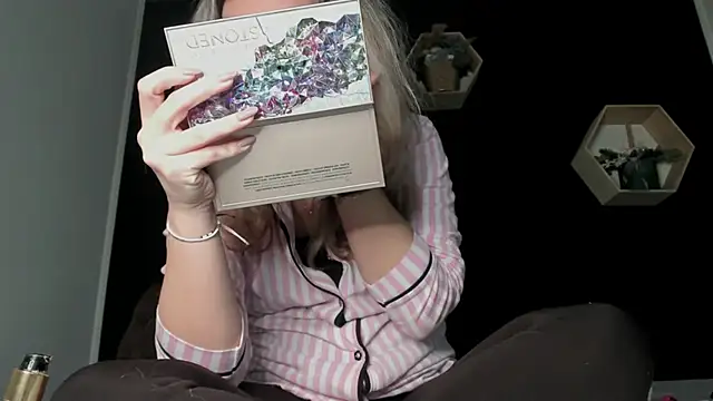 Alesys69 online show from February 22, 2026, 12:34 am