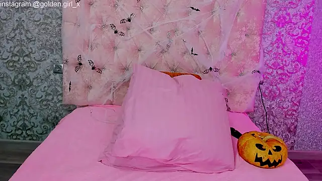 Akilla Queen online show from November 5, 2025, 2:00 am