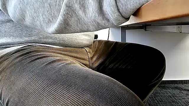 69bezfleku online show from December 4, 2024, 7:28 am