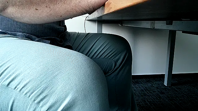 69bezfleku online show from September 18, 2025, 6:15 am