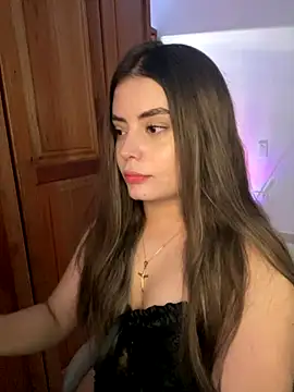 Miss valeriaa online show from October 29, 2025, 2:19 pm