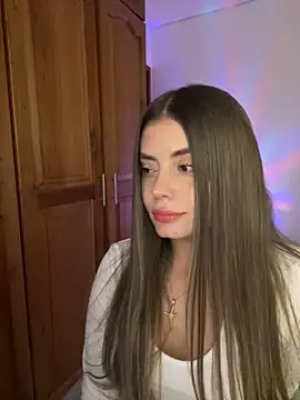 Miss valeriaa online show from November 4, 2025, 4:06 pm