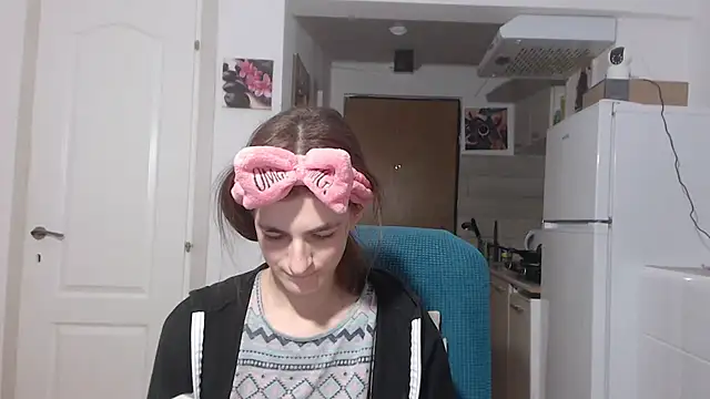 simyhvn online show from February 20, 2025, 4:57 pm