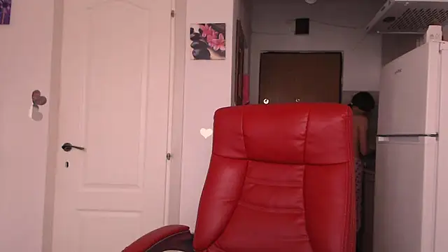 simyhvn online show from April 2, 2026, 5:27 am