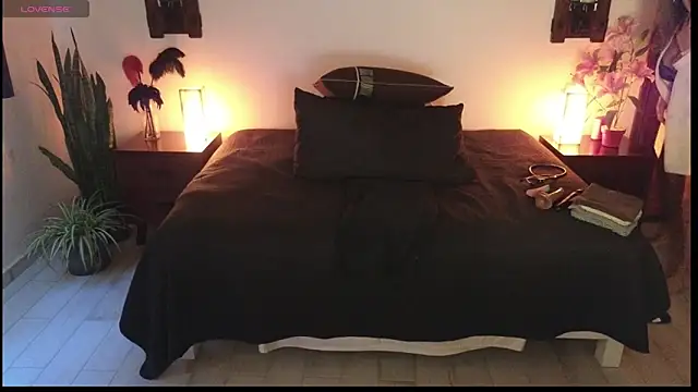 milfettefab online show from February 18, 2025, 12:37 am