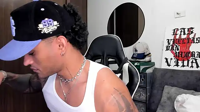 Alessandro Vanni online show from September 10, 2025, 2:22 am