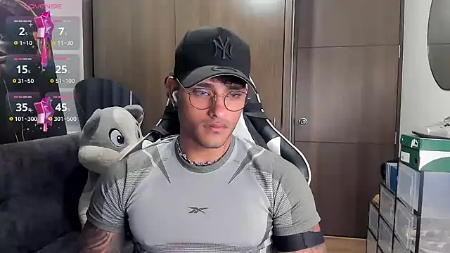 Alessandro Vanni online show from October 28, 2025, 2:15 am