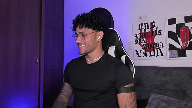 Alessandro Vanni online show from March 20, 2026, 2:27 am