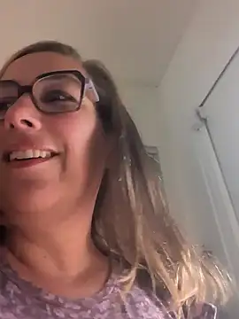 Canadian BBW online show from September 9, 2025, 8:19 pm