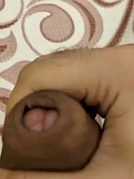 rockkyy9 online show from November 2, 2025, 7:27 pm