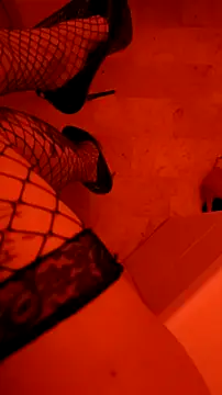 Misspadrona88 online show from December 22, 2025, 5:54 pm