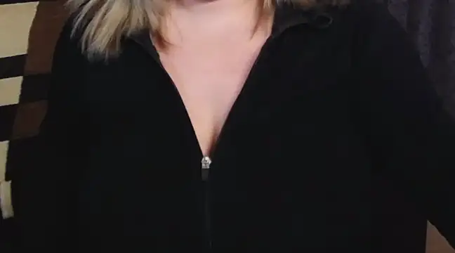 Nimphotease online show from January 26, 2025, 11:28 am