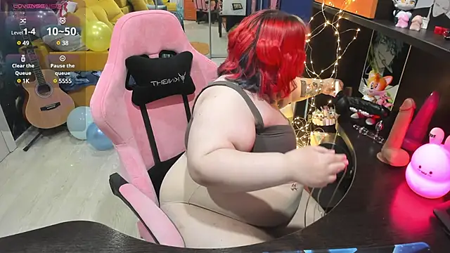 Softie Sofy online show from March 6, 2025, 12:41 pm