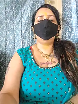 Snapshot of cute-tanvi chatting on January 21, 2025, 8:08 am cute-tanvi online show from January 21, 2025, 8:08 am