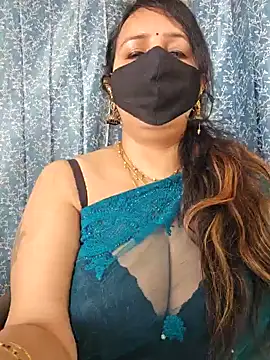 Snapshot of cute-tanvi chatting on January 23, 2025, 4:52 am cute-tanvi online show from January 23, 2025, 4:52 am