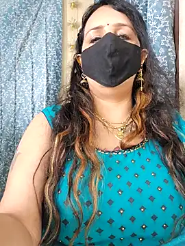 Snapshot of cute-tanvi chatting on February 4, 2025, 8:13 am cute-tanvi online show from February 4, 2025, 8:13 am