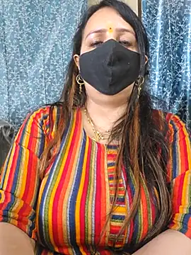 Snapshot of cute-tanvi chatting on February 12, 2025, 8:27 am cute-tanvi online show from February 12, 2025, 8:27 am