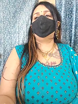 Snapshot of cute-tanvi chatting on February 18, 2025, 7:43 am cute-tanvi online show from February 18, 2025, 7:43 am
